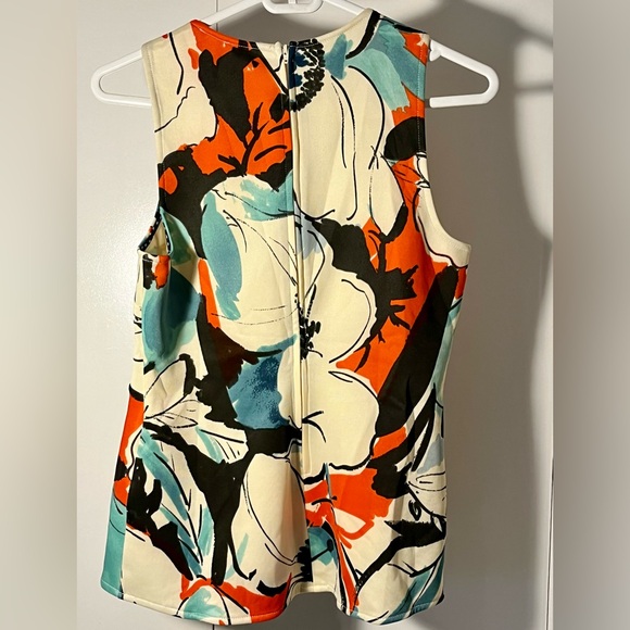 Akemi + Kin. Anthropolgie sleeveless floral top. - Picture 2 of 3